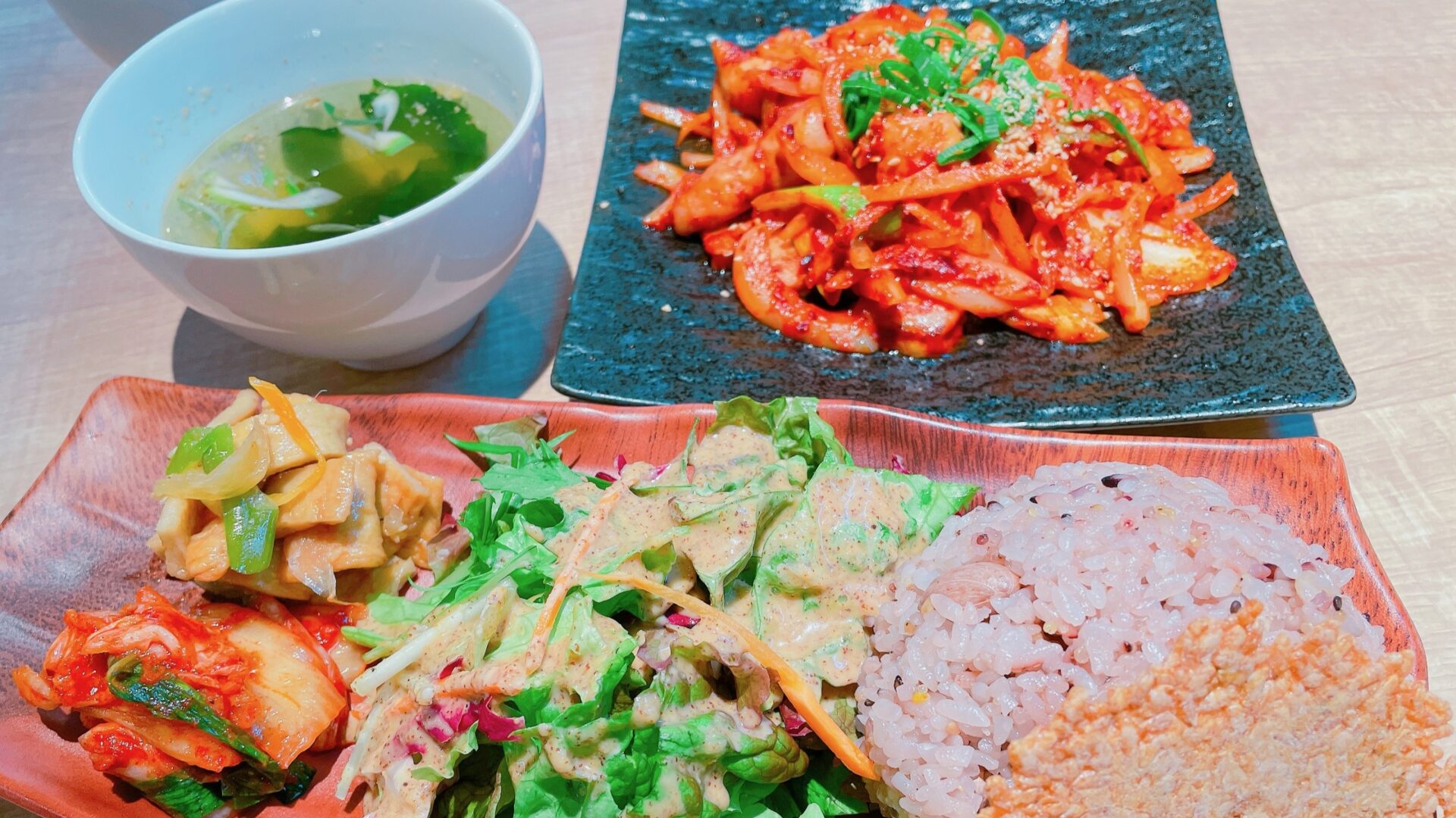 ホルモンポックムを食べに吉祥寺の韓国料理「Green Green（グリーン