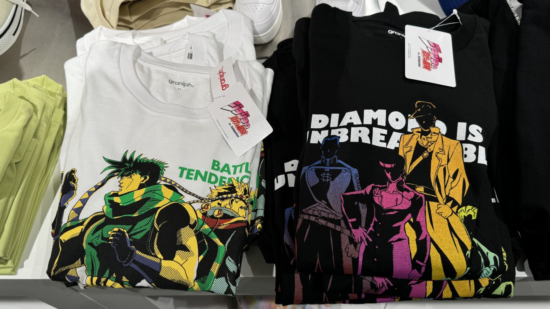 吉祥寺店でもアニメ「ジョジョの奇妙な冒険」とグラニフとのコラボ