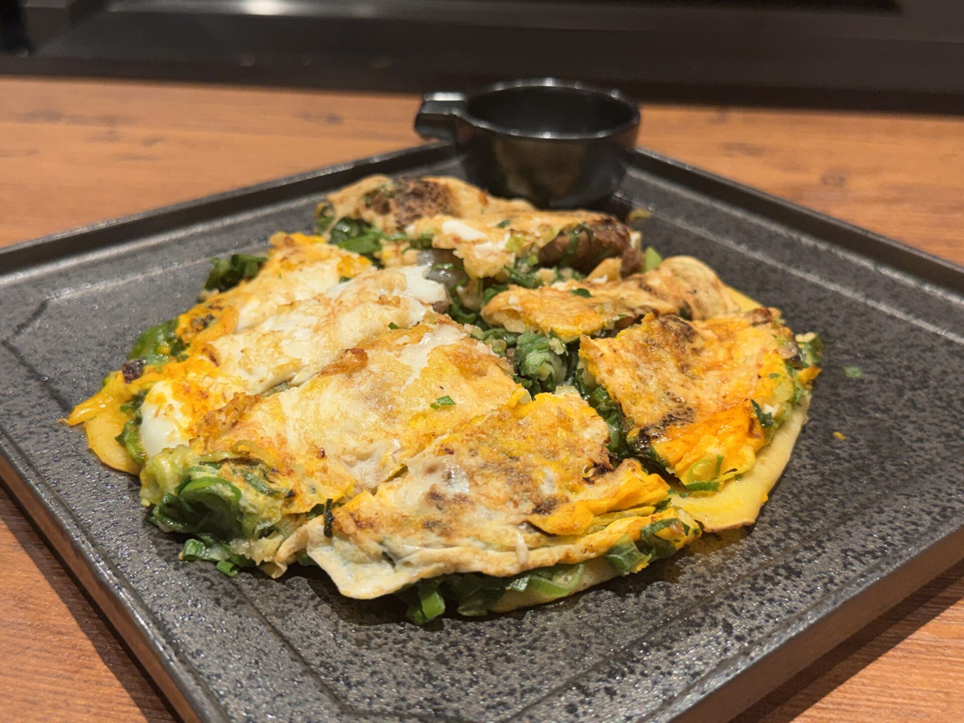 牛すじ煮込みネギ焼き