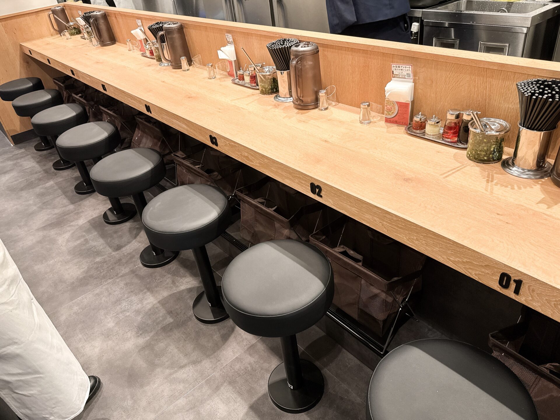 どうとんぼり神座 吉祥寺サンロード店の店内