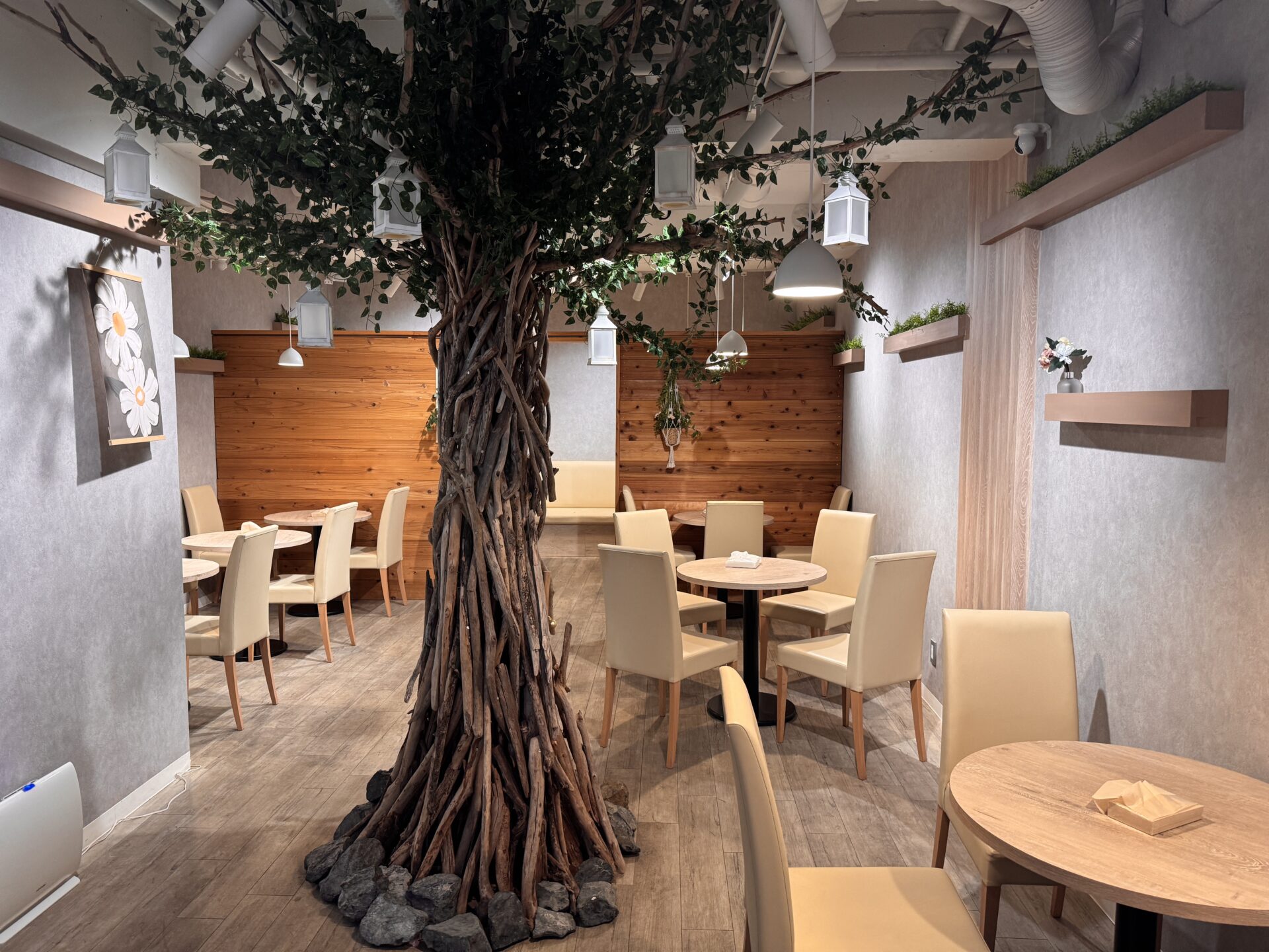 シャンシャン家麻辣湯の店内(地下1階)